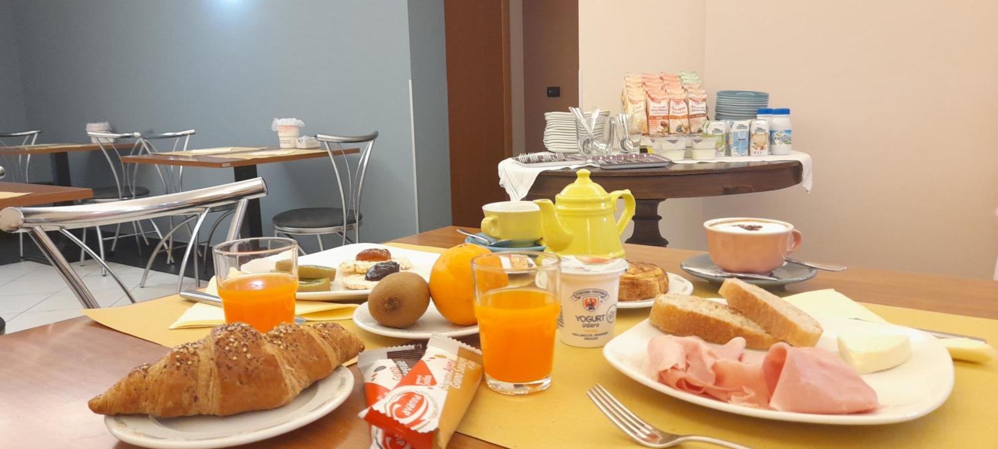Hotel Ceretto Busca 외부 사진