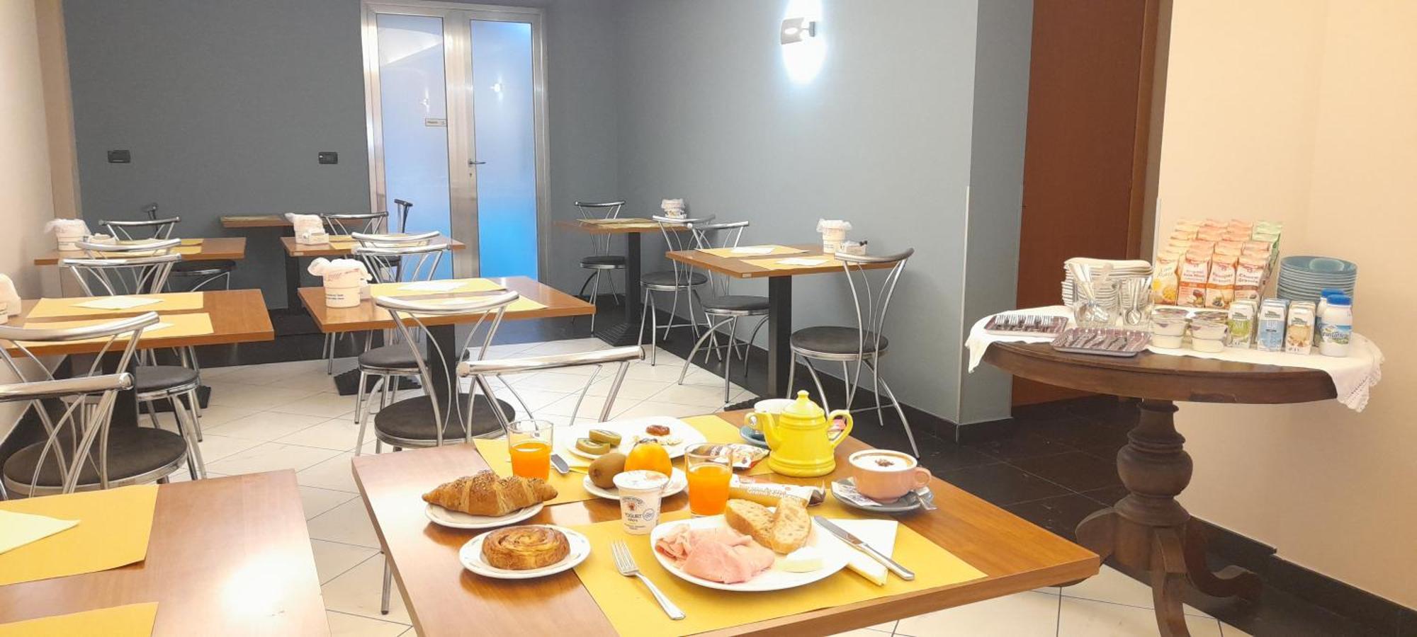 Hotel Ceretto Busca 외부 사진