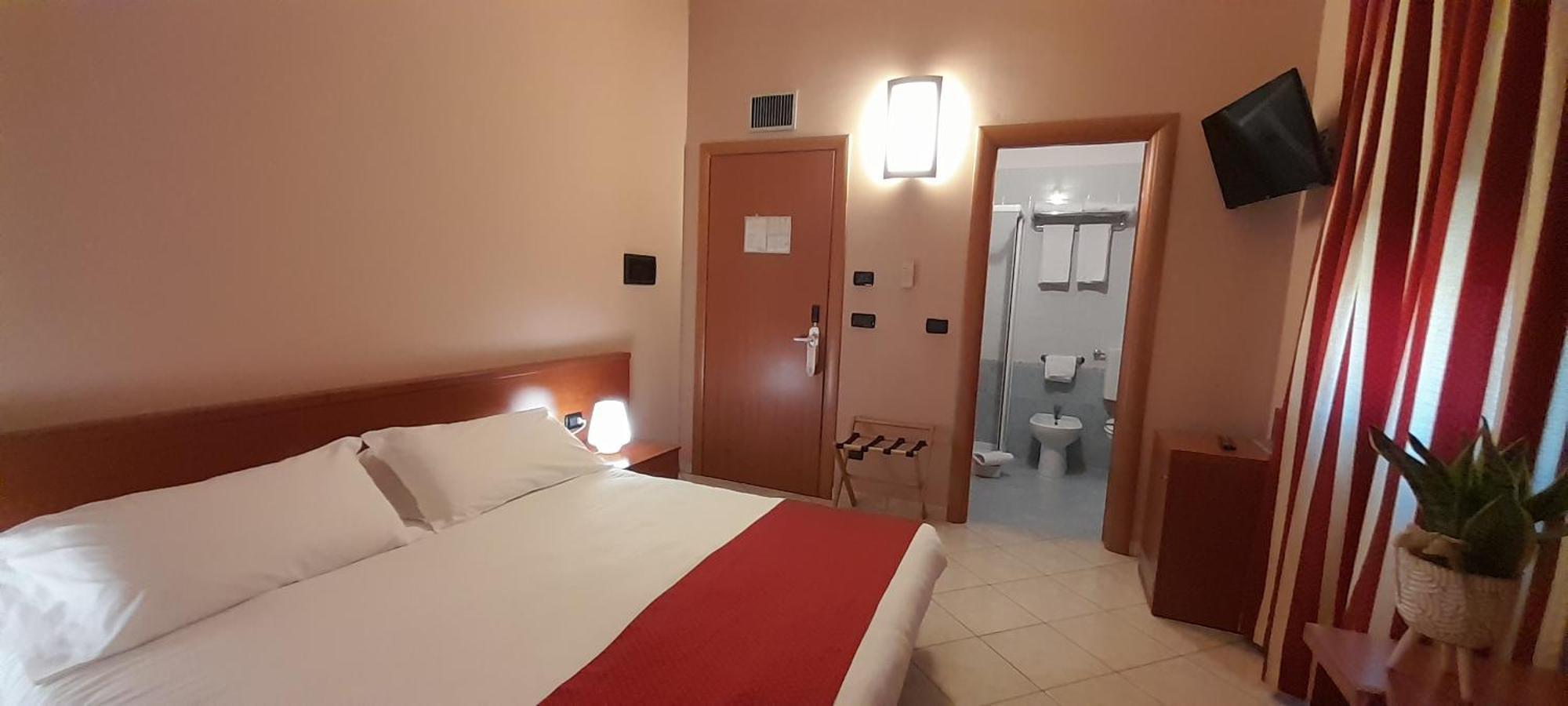 Hotel Ceretto Busca 외부 사진